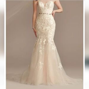 Oleg Cassini White and Cream Floral Lace Wedding Dress